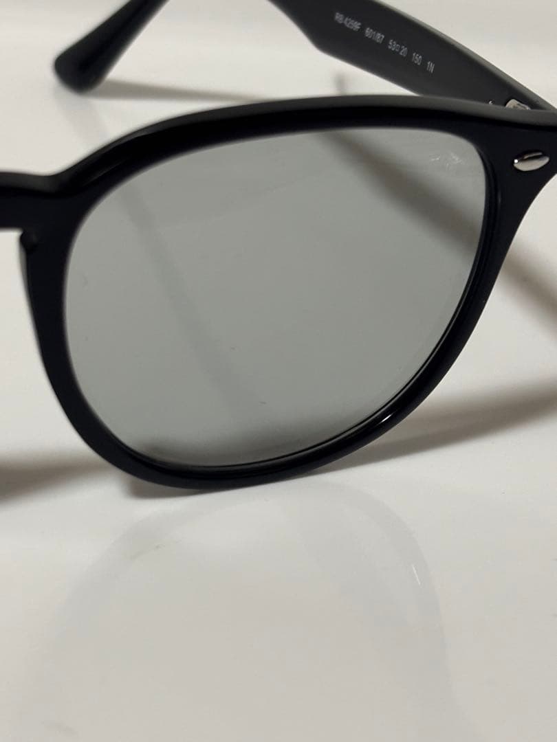 ★ほぼ未使用★飯田将成さん着用モデル★RayBan★RB4259F 601/87