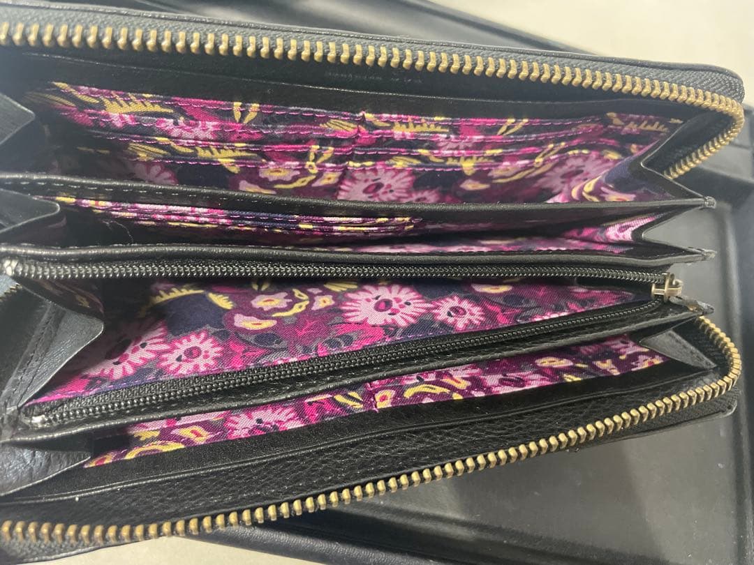 極美品　アナスイ 財布 長財布 ラウンドファスナー ANNA SUI
