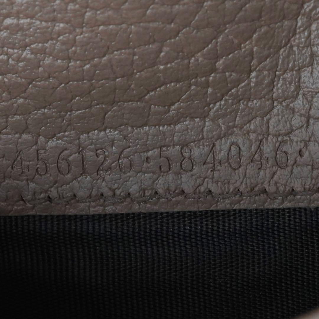 ✨未使用展示品✨　GUCCI ミニ財布　マーモント　GGロゴ 二つ折り　ベージュ