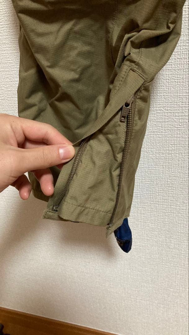 週末値下げ！【正規販売店】Columbia スノーボードパンツ メンズ　カーキ
