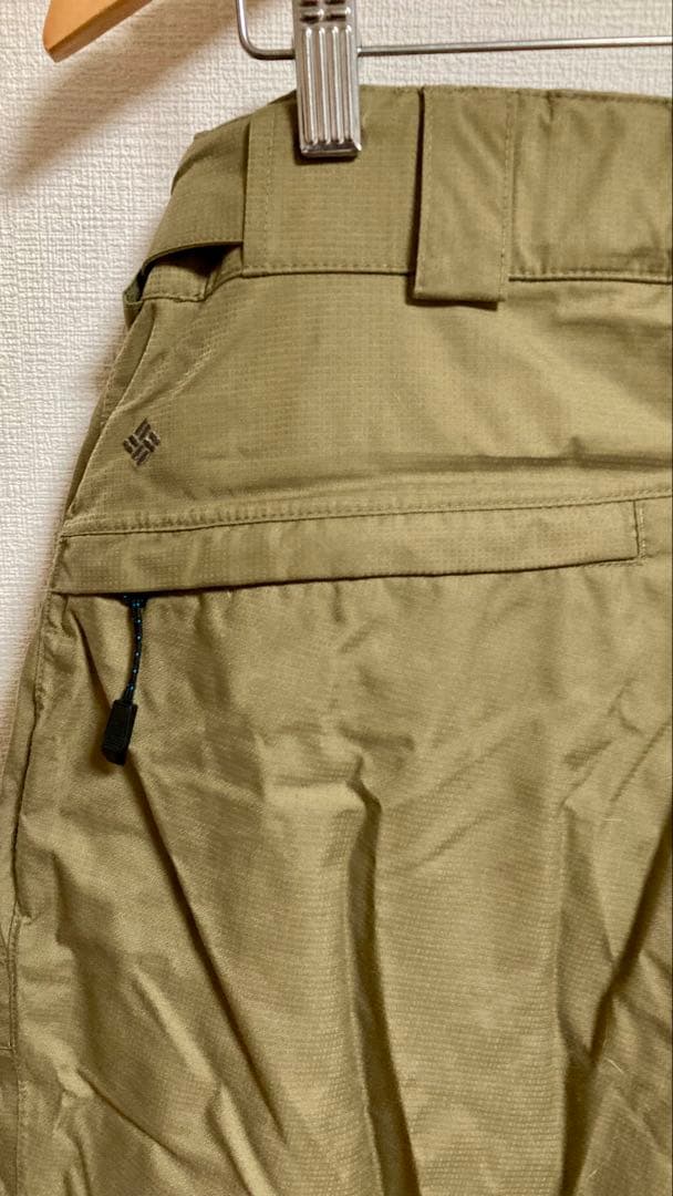 週末値下げ！【正規販売店】Columbia スノーボードパンツ メンズ　カーキ