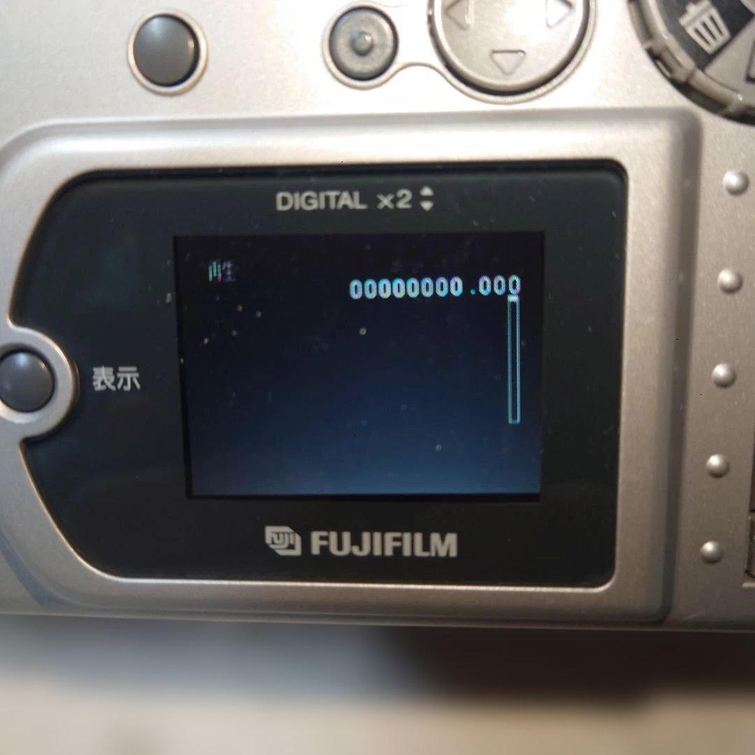 Fujifilm FinePix500デジタルカメラ ・美品・レトロ