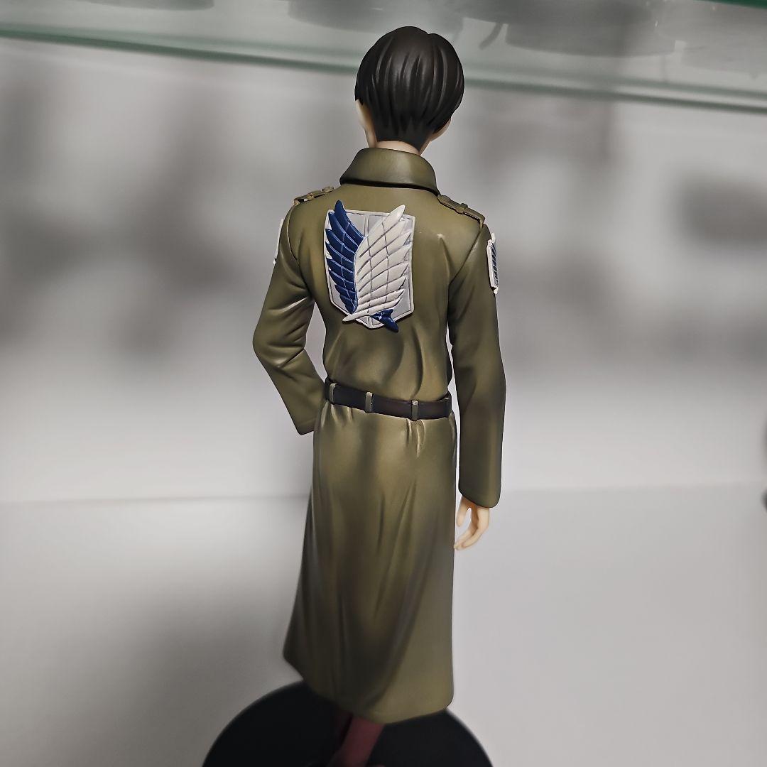 リヴァイ フィギュア 軍服(ユニバーサルスタジオ限定品)