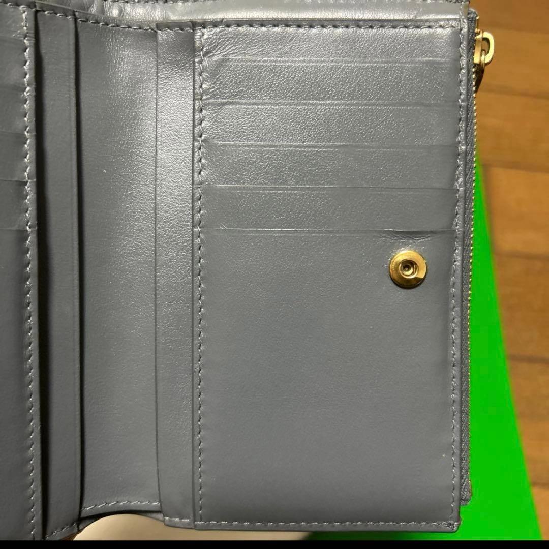 BOTTEGA VENETA カセット　ミディアム　二つ折りウォレット　サンダー
