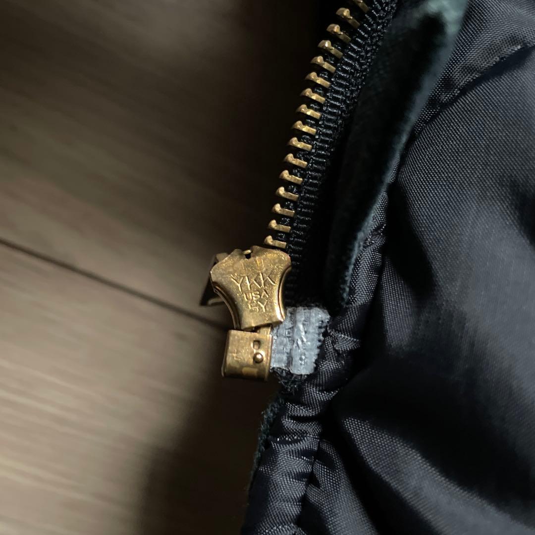 USA製 carhartt ダックベスト XL ブラック 腰ゴム カーハート