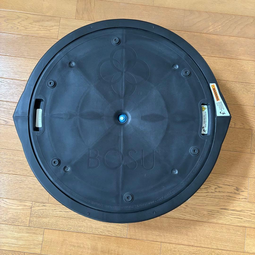 BOSU バランスボール 青 約65cm 箱、ポンプ、説明書付き