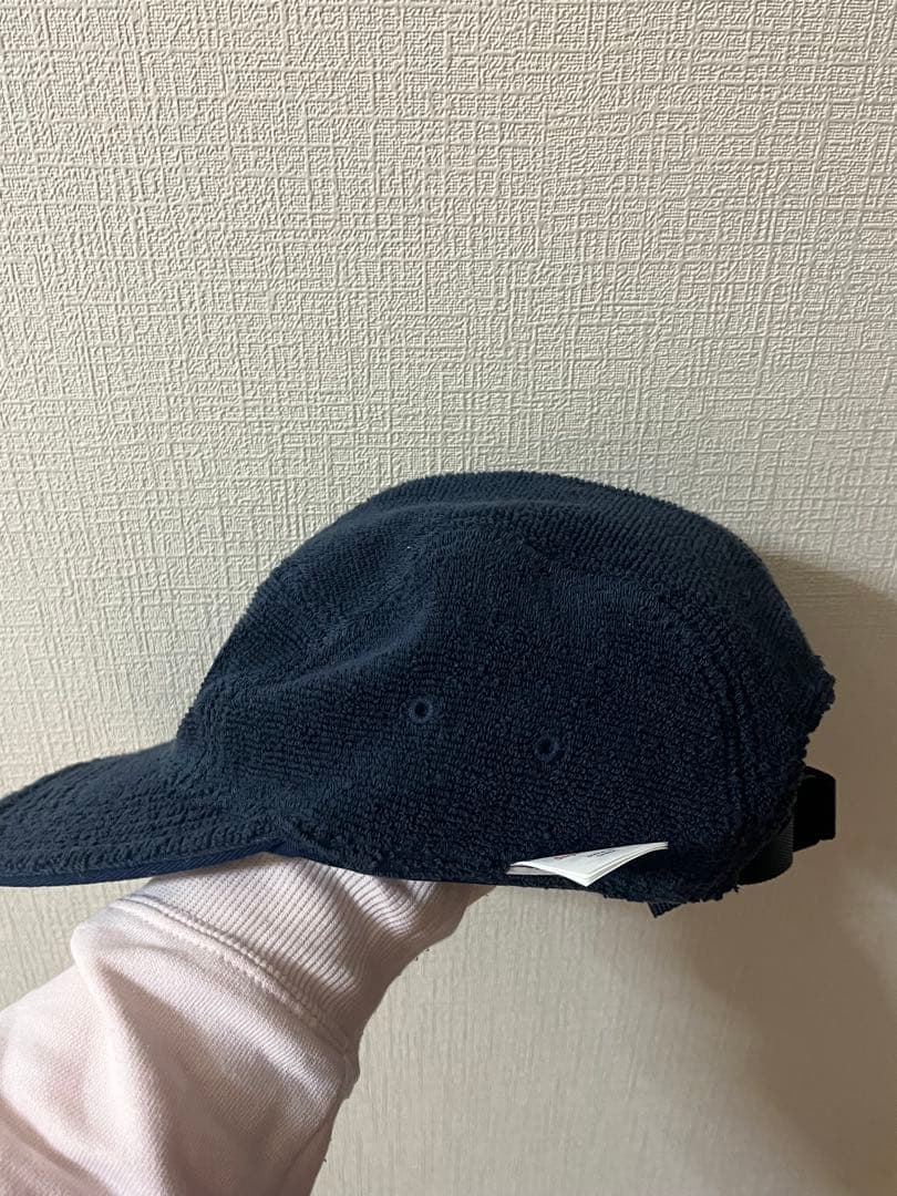 Supreme リバーシブルキャップ　ネイビー