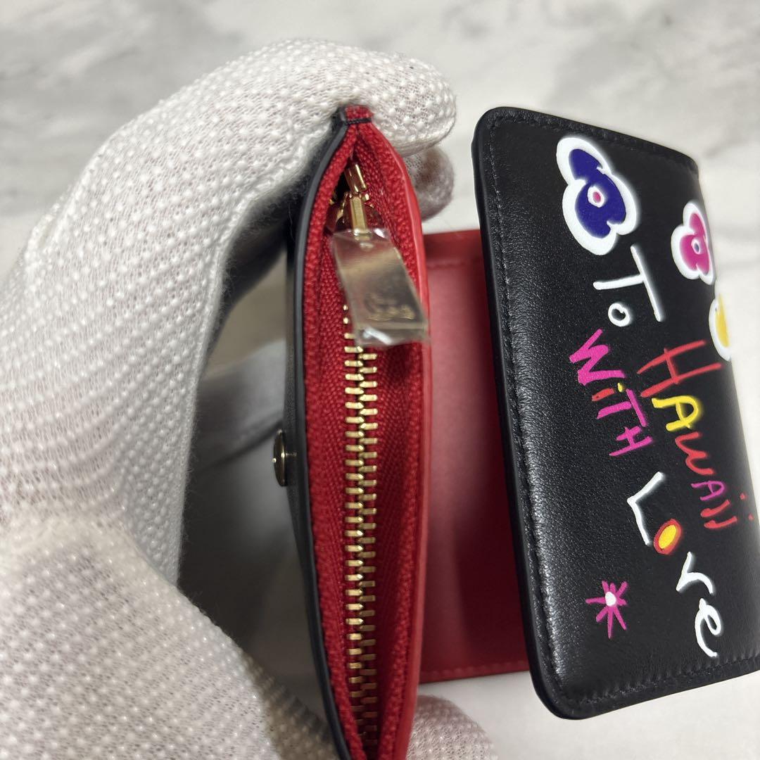 【新品未使用】クリスチャンルブタン　三つ折り財布　ブラック　レザー　大人気