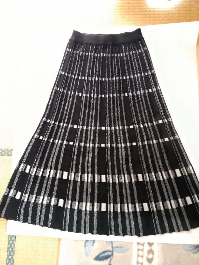 最終◆ヤマダヤ★新品★CLOVE【М】冬ニットプリーツスカート　wゴムBLACK