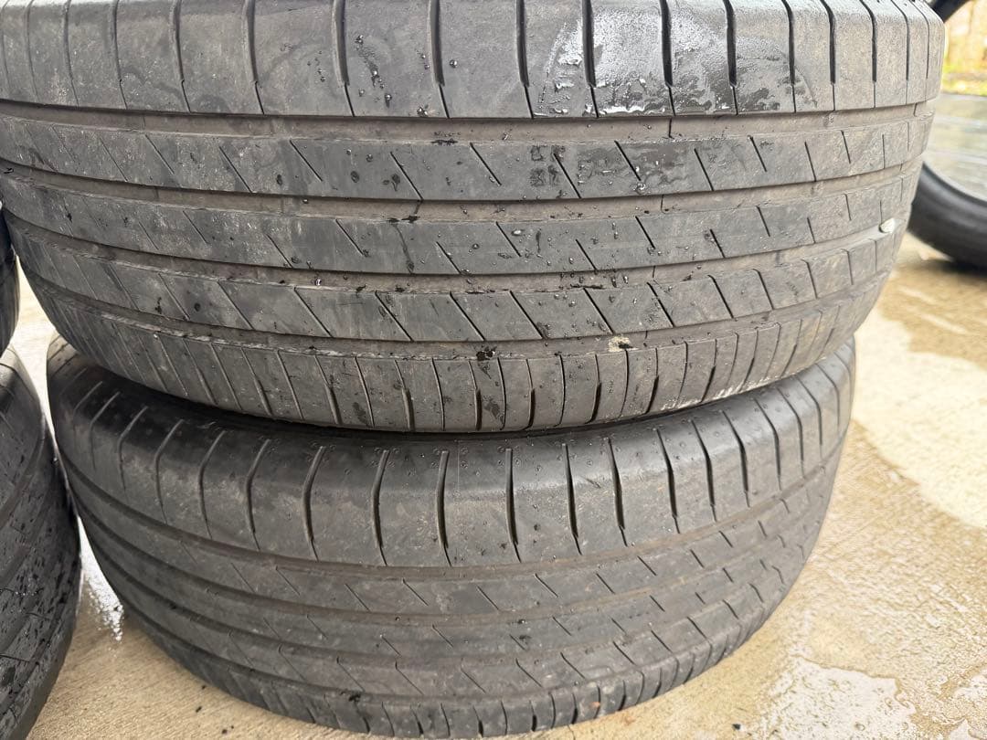 GOODYEAR EFFICIENT 215/55R18 タイヤ 2本