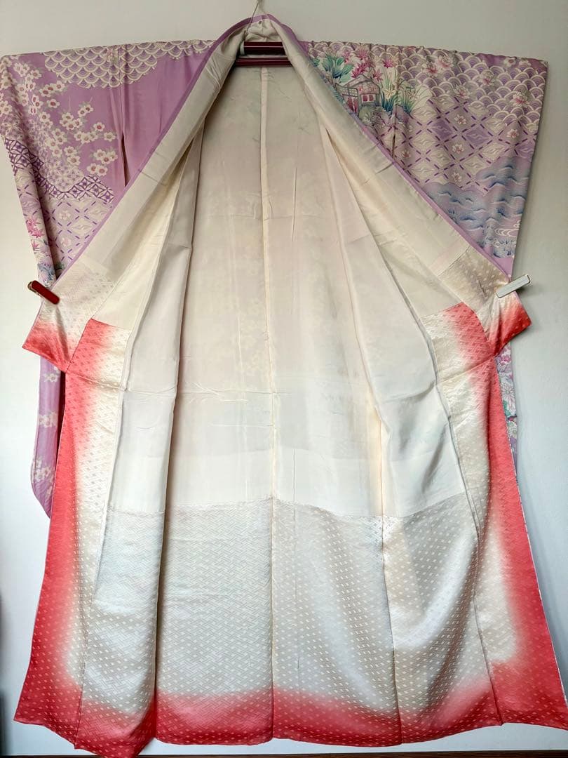お手入れ済 豪華友禅染め 銀加工 刺繍 薄ピンク色 花柄 振袖 佐賀錦袋帯付
