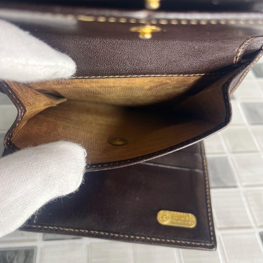 美品 FENDI フェンディ 財布 二つ折り財布