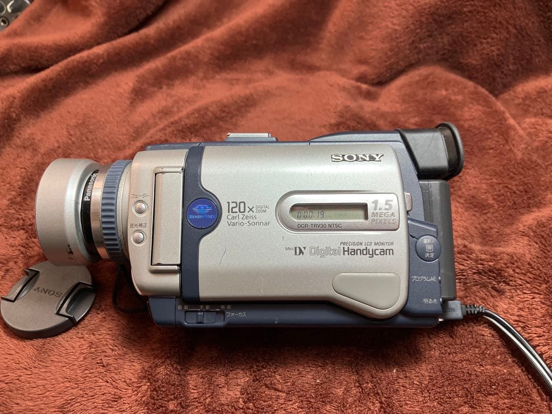 【動作品】Sony CCD-TRV30 miniDVビデオカメラ