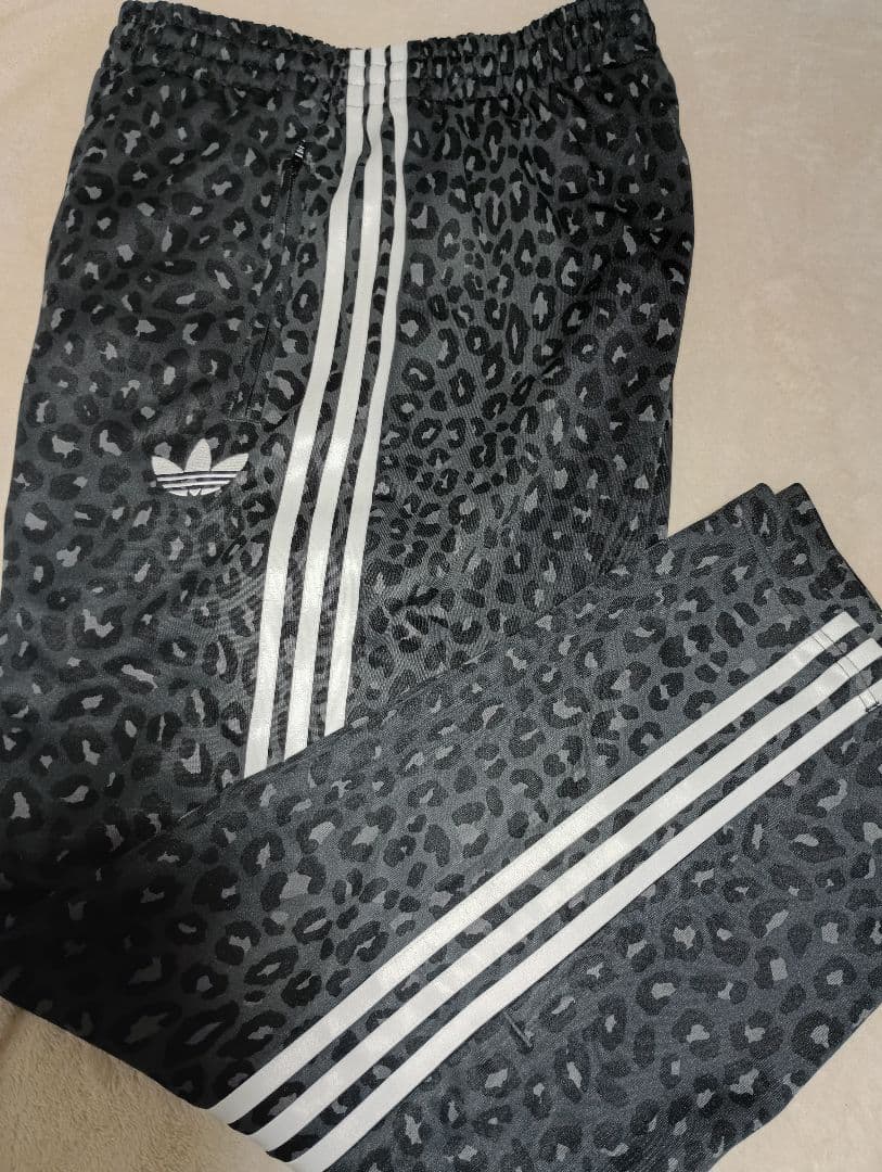 adidasレオパード ファイヤーバード 極美品 S表記 JV7582