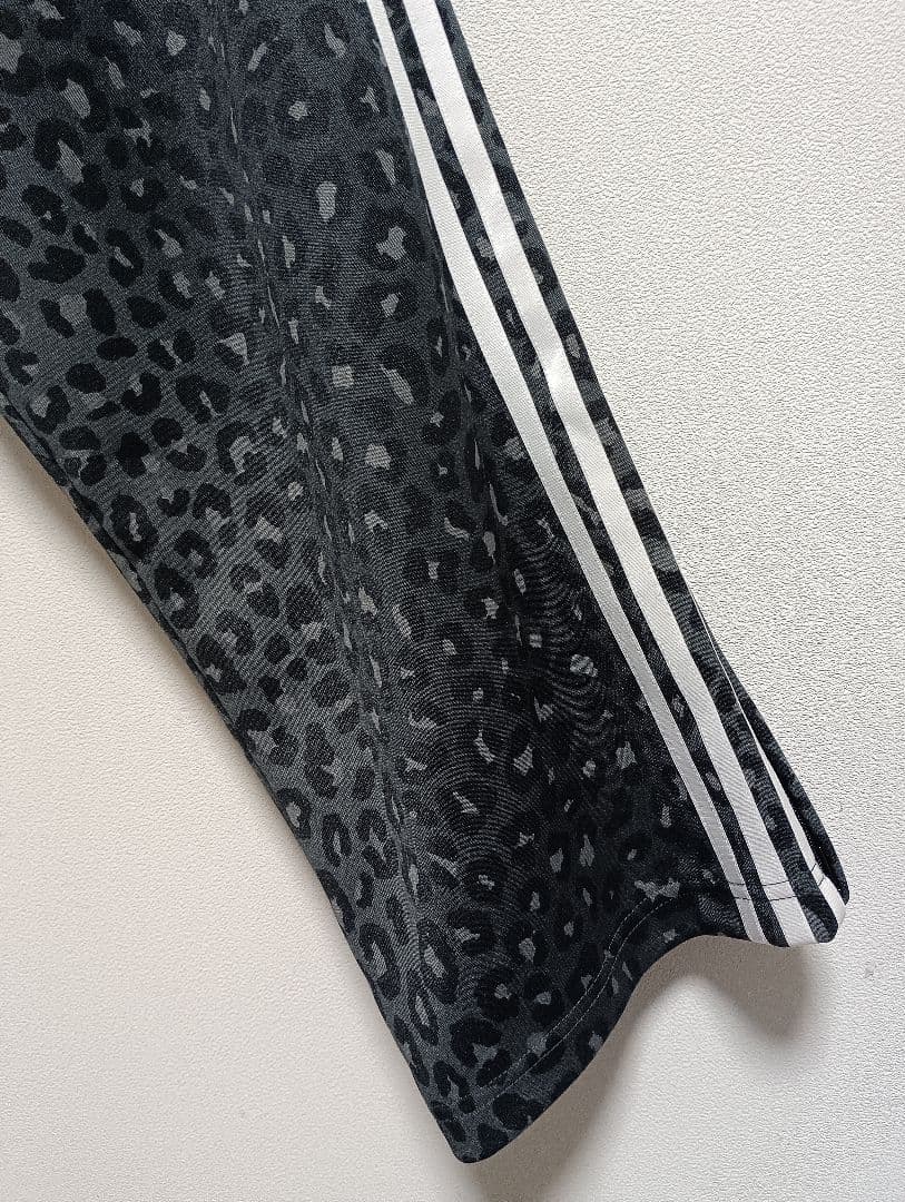 adidasレオパード ファイヤーバード 極美品 S表記 JV7582