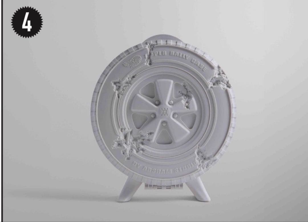 Hot Wheels × DanielArsham Eroded Porsche