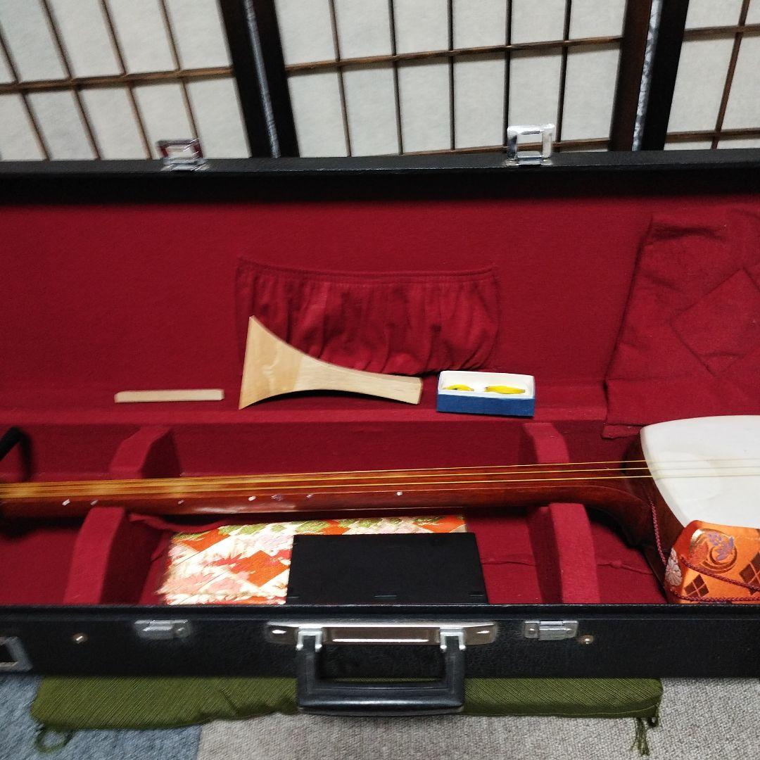 三味線　細棹カスタム　(ひよん王将仕様)皮破れなし