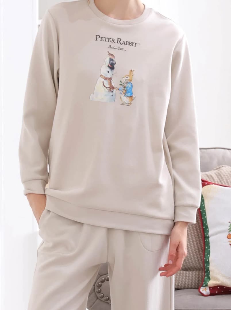 《ベージュ/長袖セットアップ》ピーターラビット パジャマにも スウェット