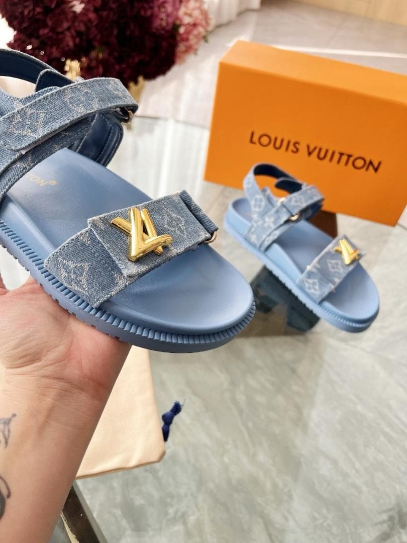 LOuIS VuITTOΝ ブルー サンダル 38