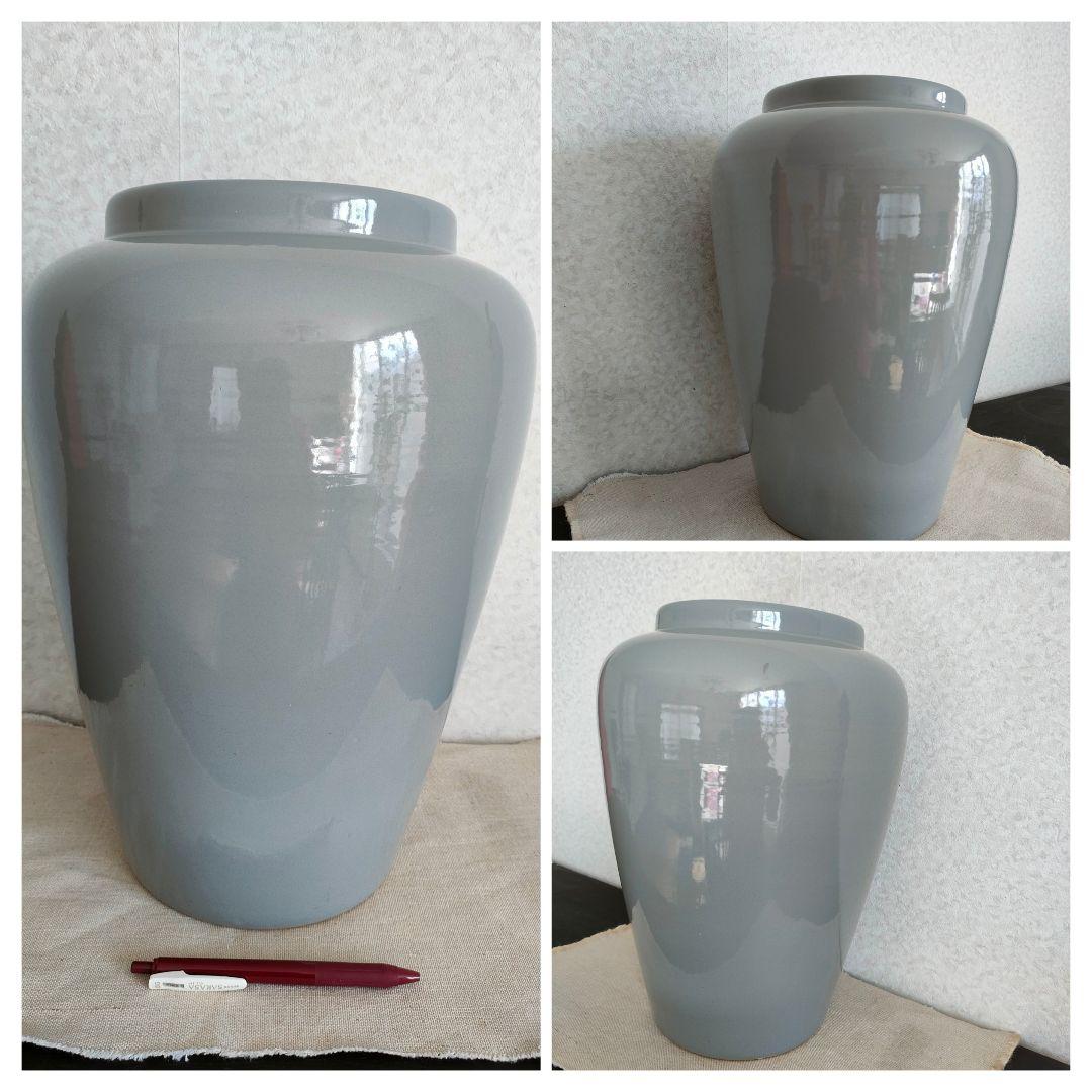 陶磁器　花瓶（大きめサイズ）