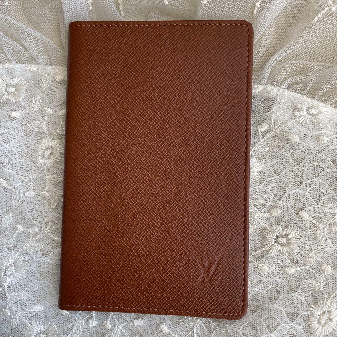 美品☆Louis Vuitton ポルトパピエジップ