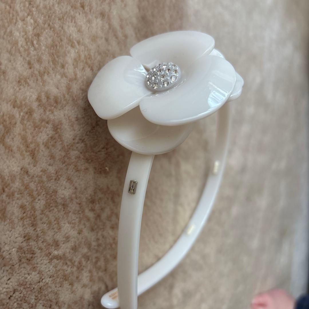 アレクサンドルドゥパリ　カチューシャ