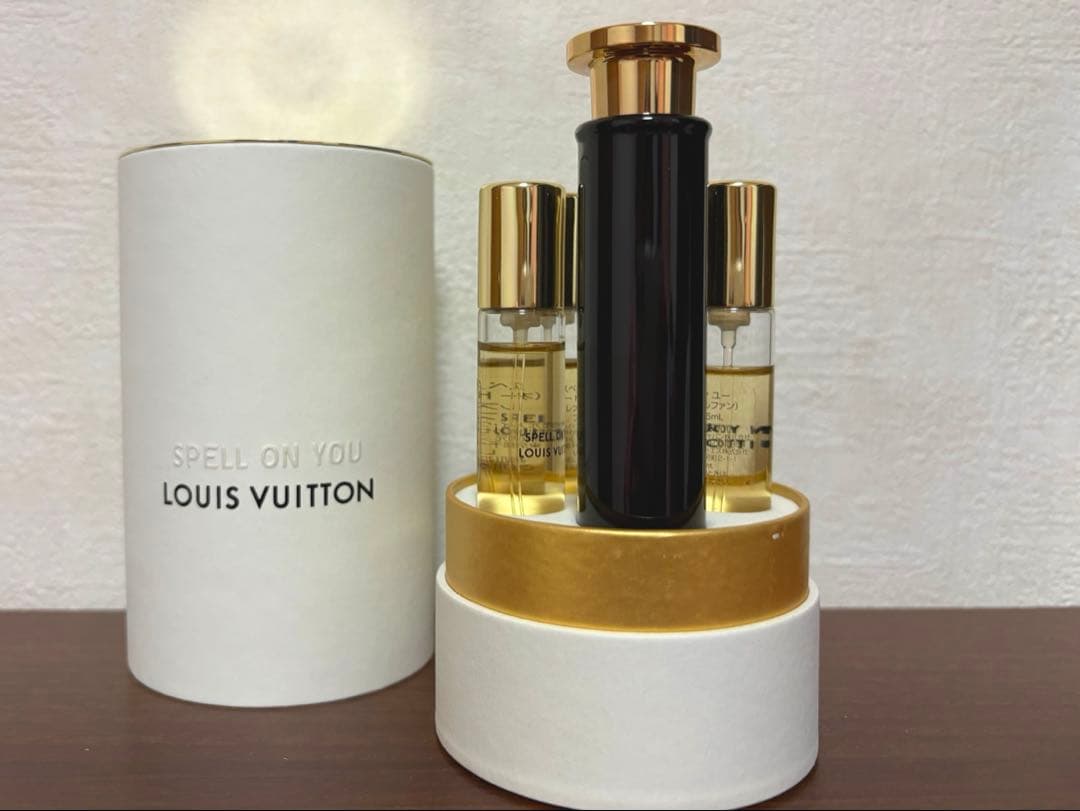 LOUIS VUITTON SPELL ON YOU 香水　アトマイザー　セット