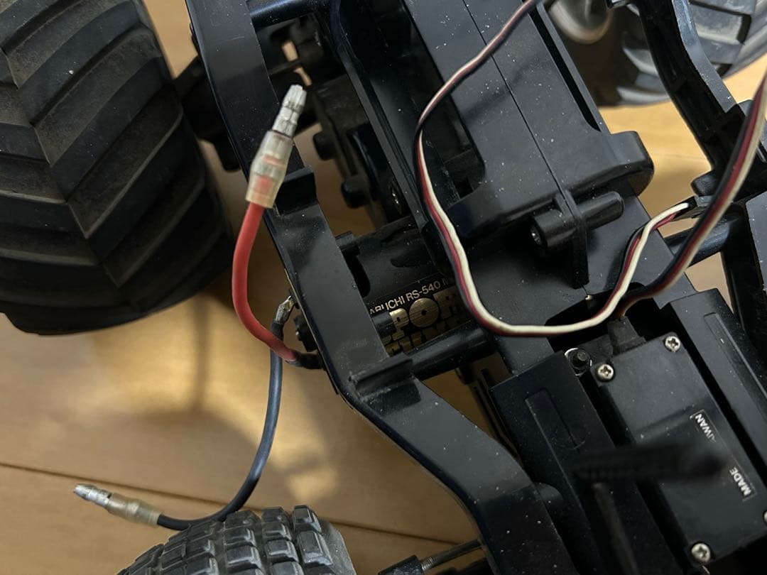 wr02 スポチュン　サーボ　ランチボックスボディ付き
