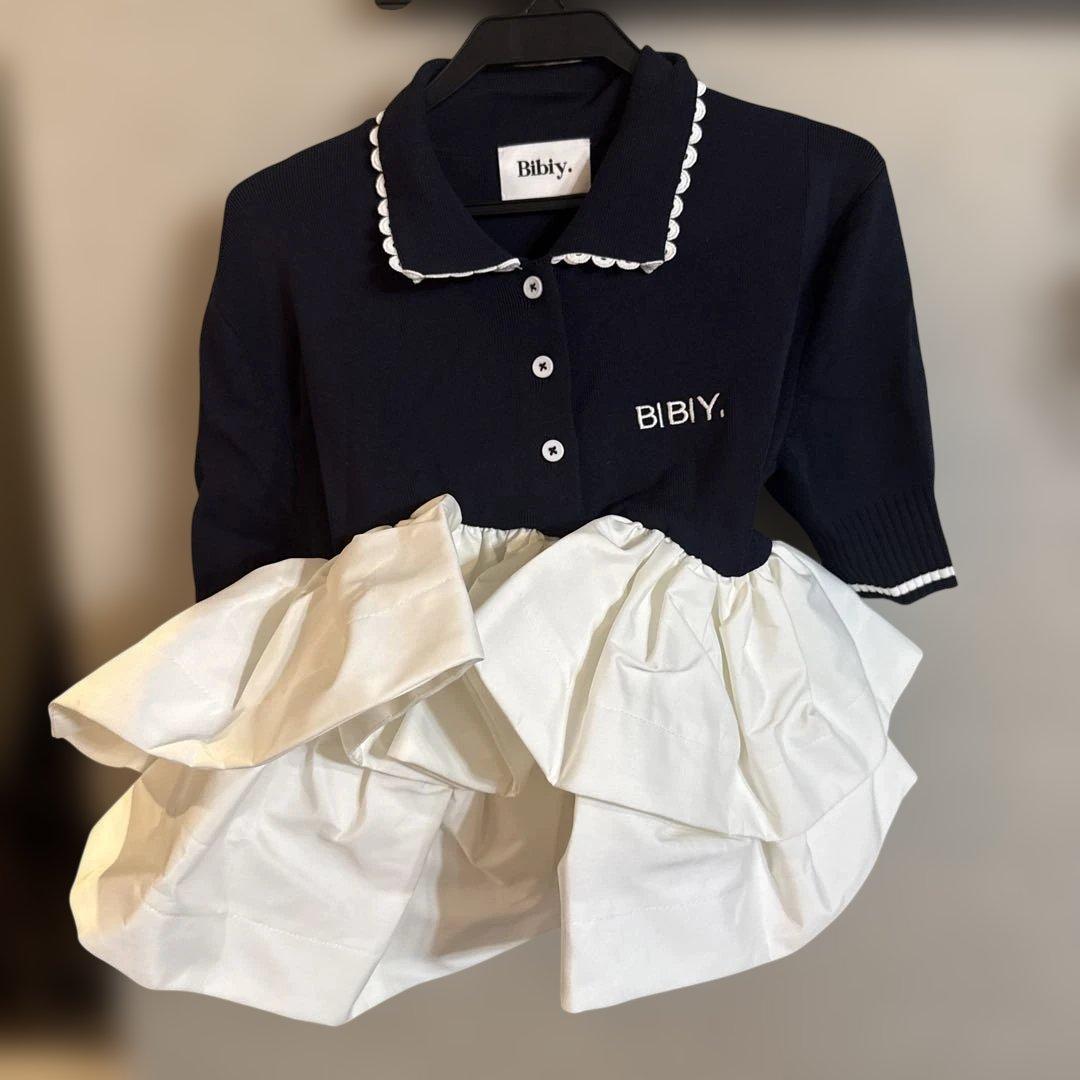 正規品　Bibiy. ROSIE PEPURAMU TOP