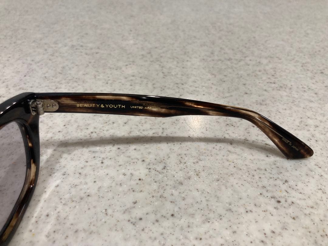 【未使用：美品】KANEKO OPTICAL 金子眼鏡 ライトグレーカラーレンズ