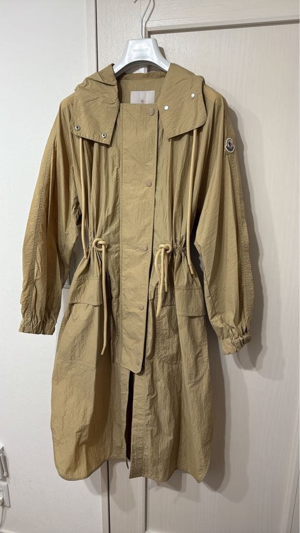 未使用モンクレールMONCLER ベージュ ロングジャケット コート 1