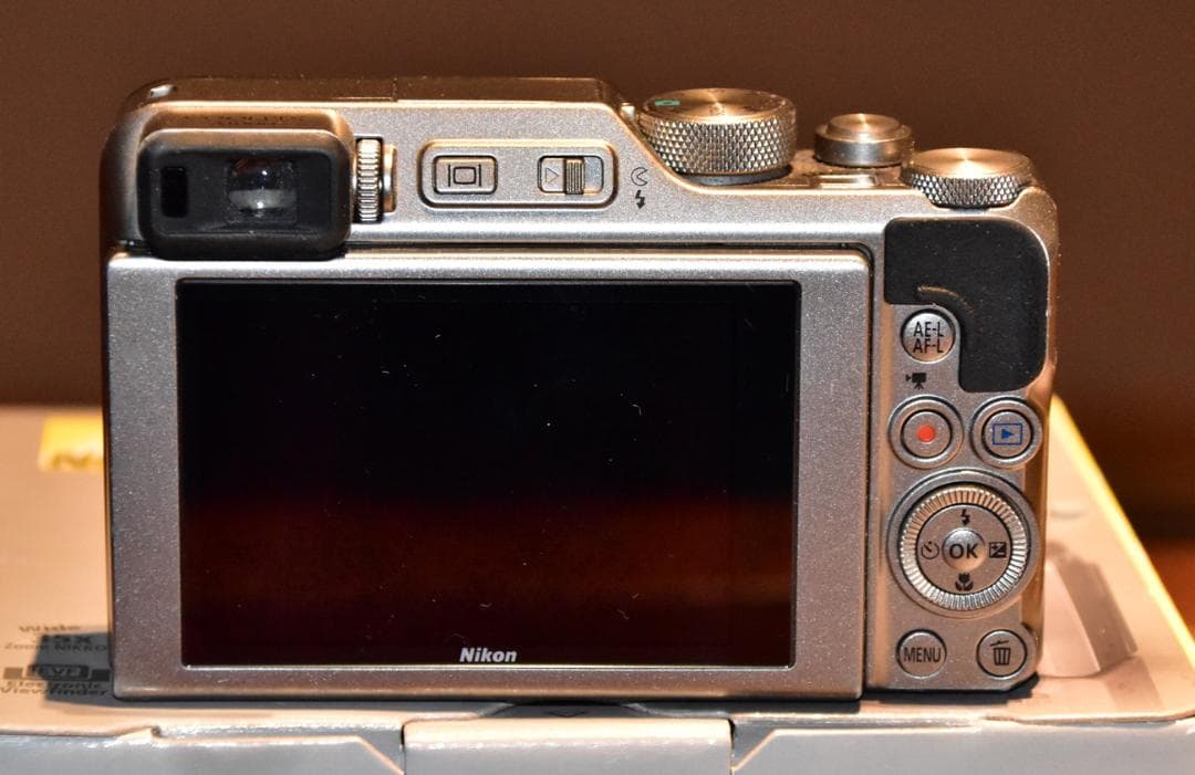 Nikon COOLPIX A1000 コンパクトデジタルカメラ(おまけ付き)