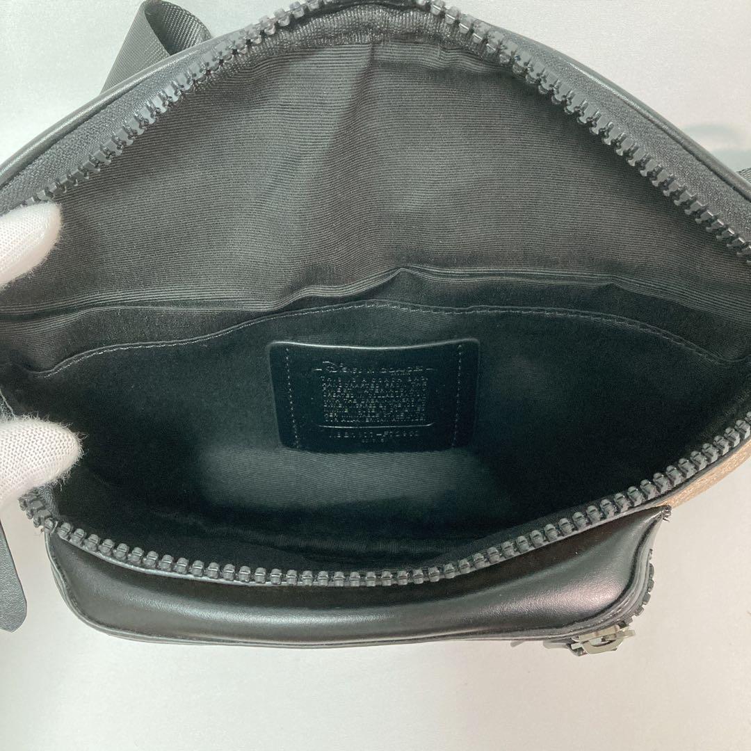 【美品】COACH コーチ ボディバッグ ディズニーコラボ 白雪姫 F72952