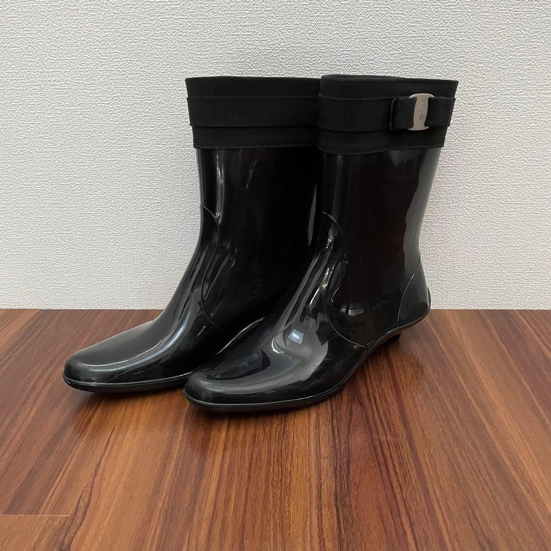 【中古】フェラガモ ヴァラリボン レインブーツ レインシューズ ブラック 37