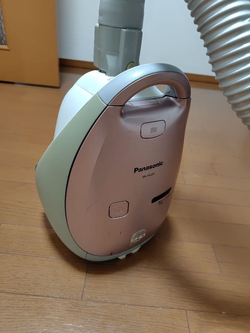 3月24日発送　Panasonic MC-PA22G 掃除機