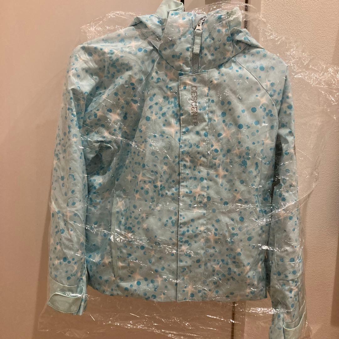 美品 DESCENTE 子ども用スキーウェア 上下セット130cm デサント
