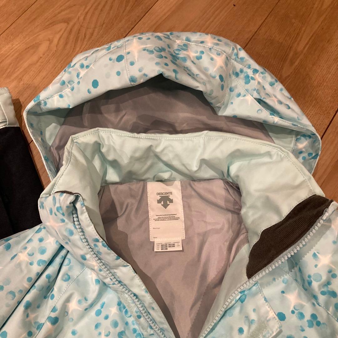 美品 DESCENTE 子ども用スキーウェア 上下セット130cm デサント