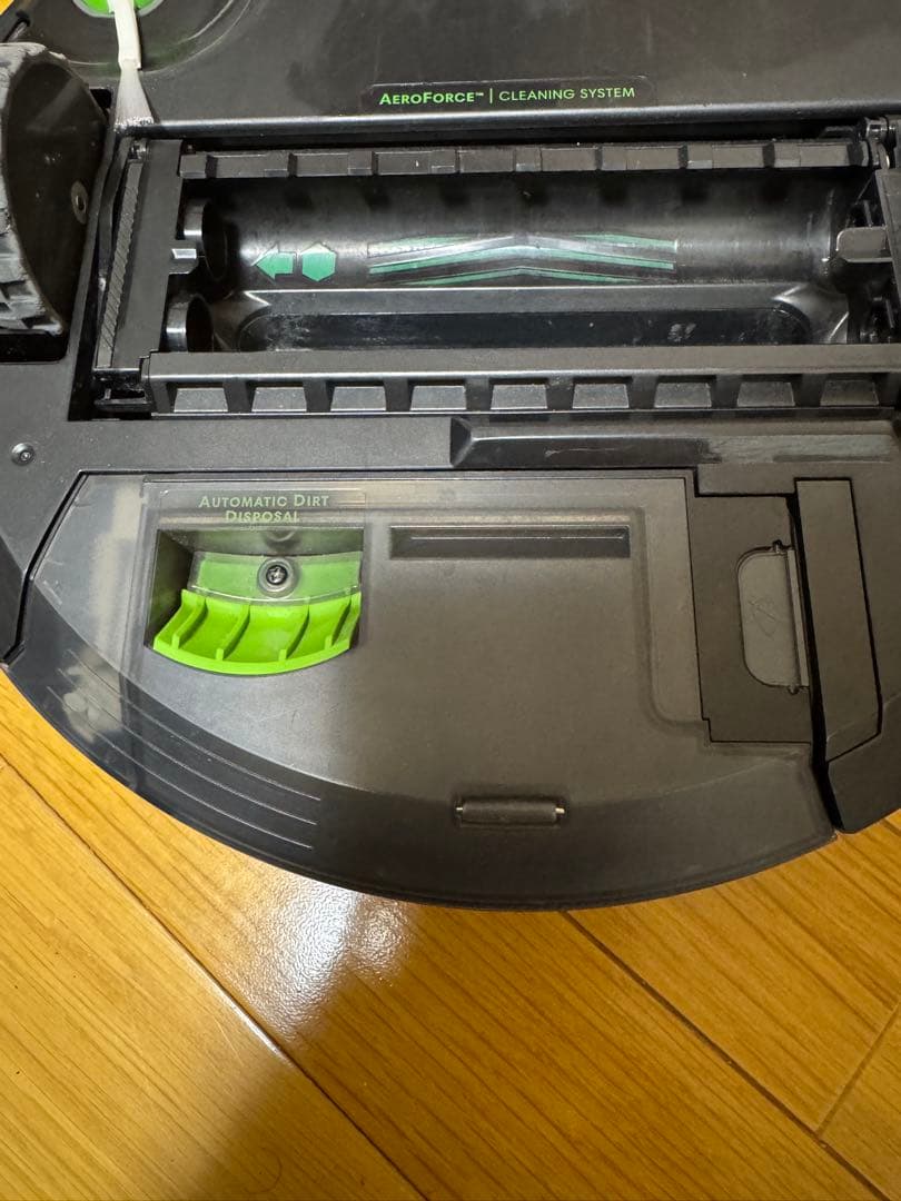 iRobot Roomba j7+ ロボット掃除機