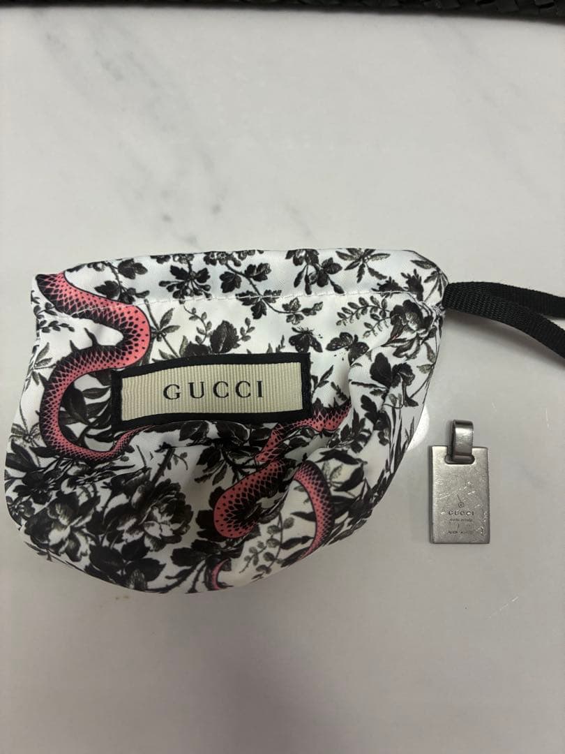 GUCCI ディアマンテプレートネックレス　チャームのみ