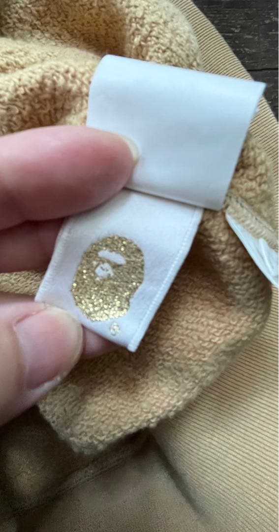 A BATHING APE アベイシングエイプ　フィッシュ パーカー