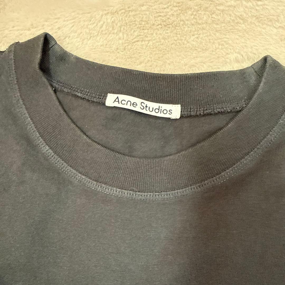 Acne Studios ブラック Tシャツ 半袖