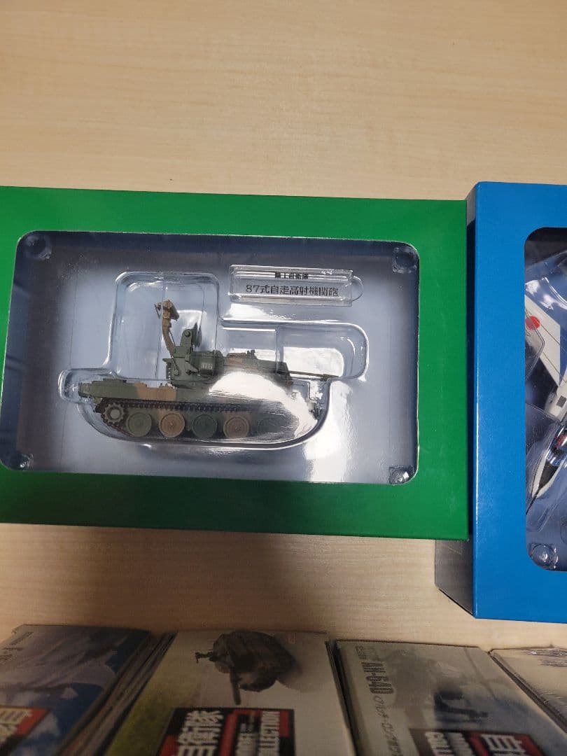 デアゴスティーニ　陸・海・空　自衛隊モデルコレクション