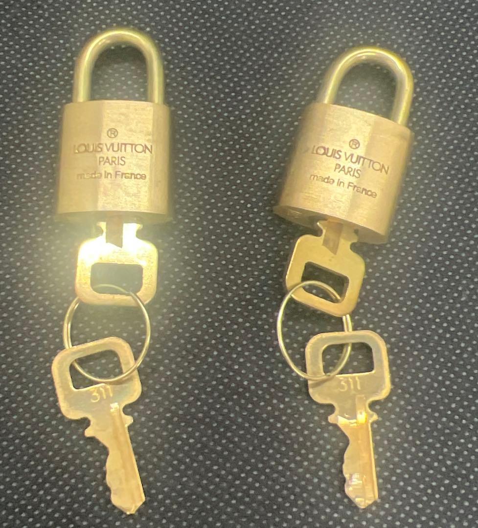 Louis Vuitton 南京錠 2点セット　各鍵2本付き 311 旅行　防犯