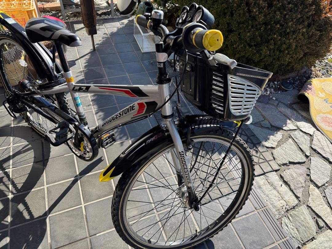 まぁちゃん　[埼玉県深谷市] 引取り限定　ブリヂストンのジュニア向け