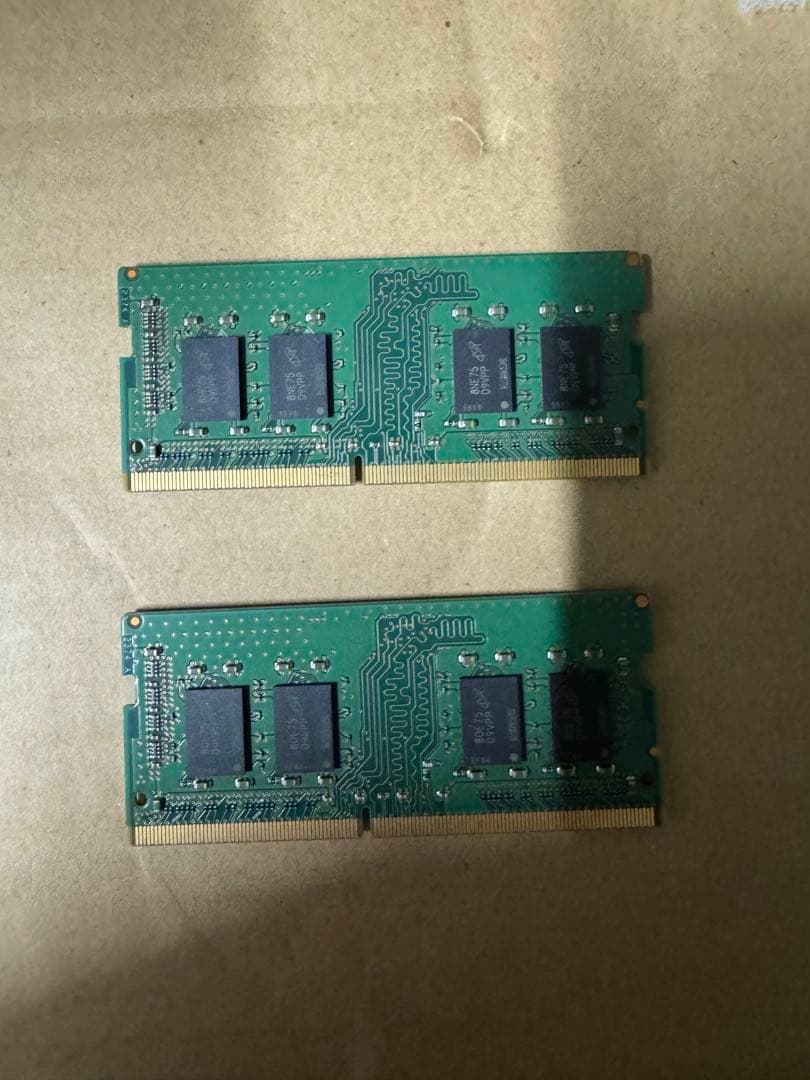 K*n様 Micron DDR4 8GB メモリー 2枚セット