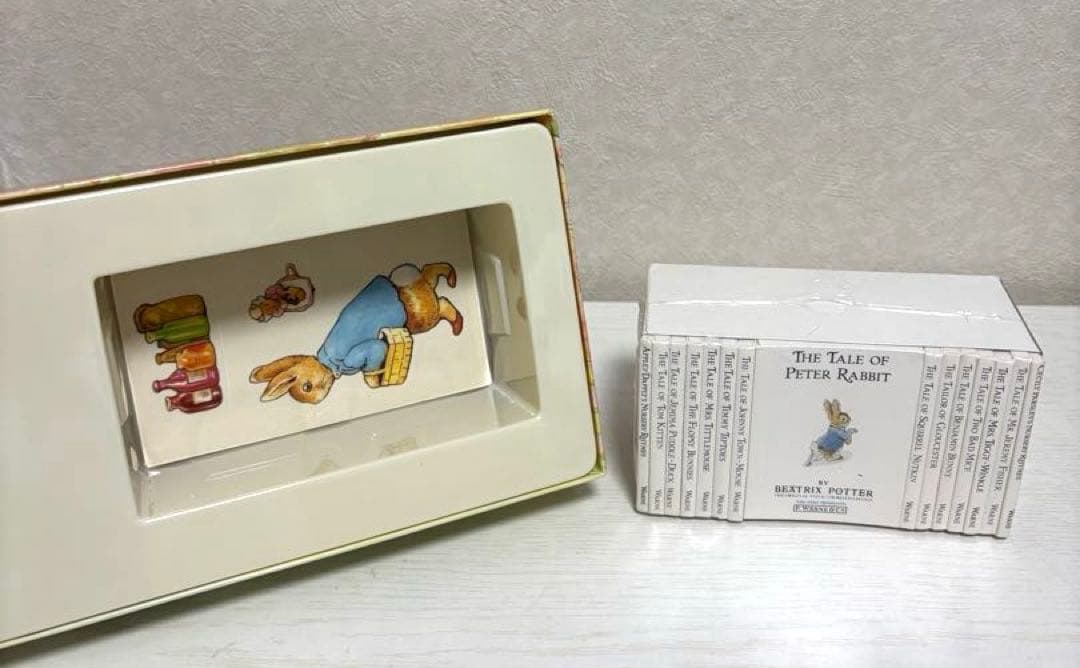 （新品未使用）英語版ピーターラビット ミニチュア絵本 23冊BOXセット