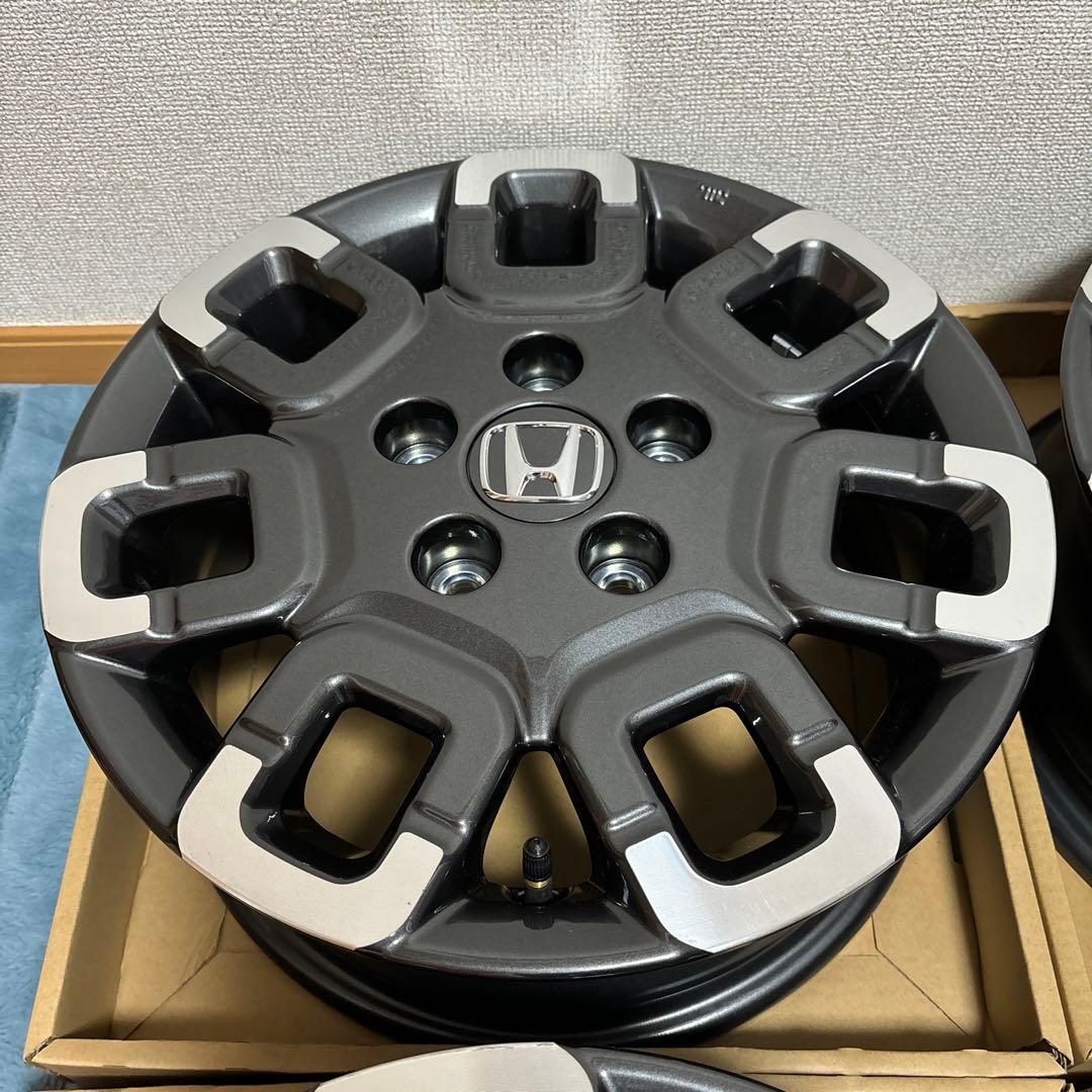新車外し ホンダ 新型フリードクロスター純正ホイール4本セット 二個口発送 ①