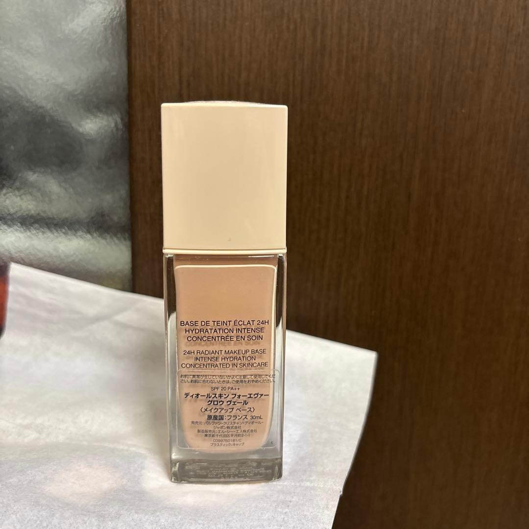 化粧下地 DIOR FOREVER GLOWVEL 30ml