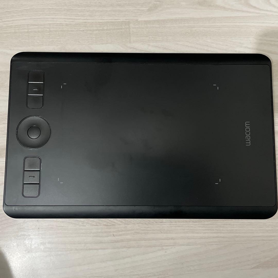 wacom intuos Pro sサイズ　PHT-460