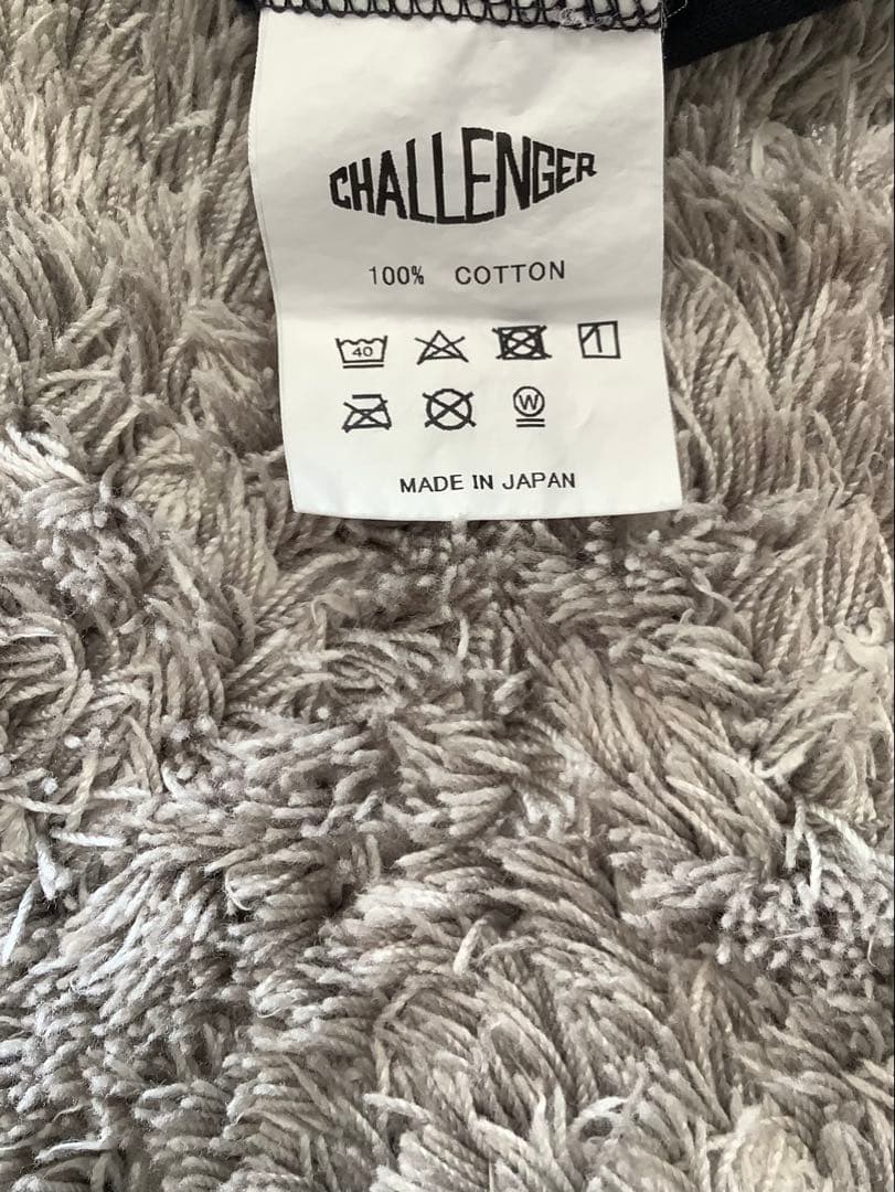 Challenger 黒 Tシャツ XLサイズ